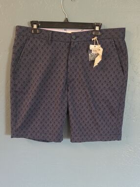 Men's Navy Diamond-Pattern Flat Front Shorts